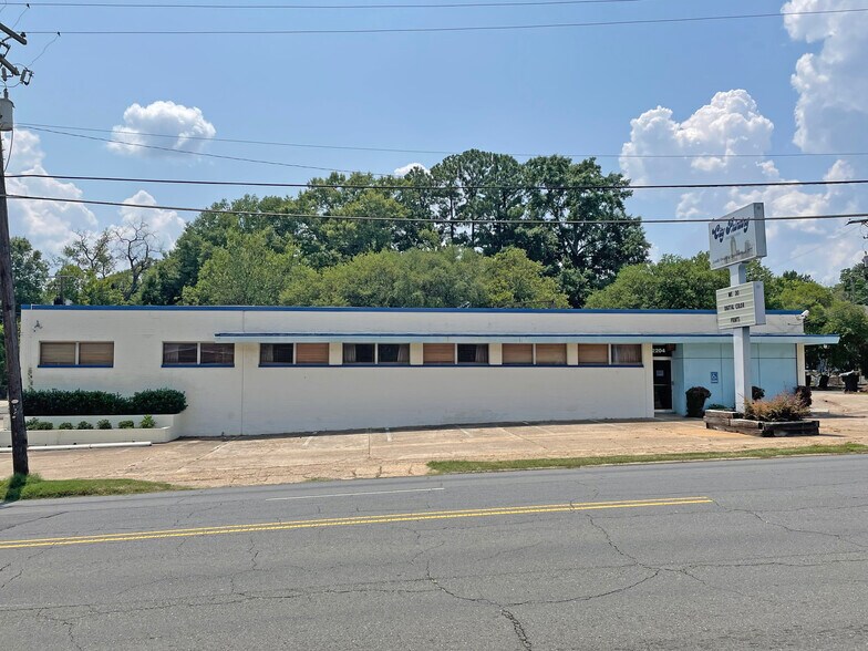 Primary Photo Of 2204 Line Ave, Shreveport Office For Sale