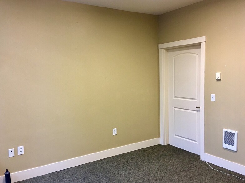 More Photos Of 4706 Pacific Ave SE, Lacey Industrial For Sale