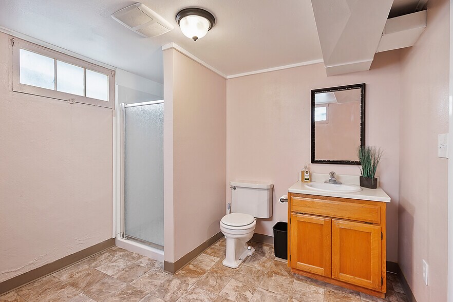 More Photos Of 101 N Evergreen Rd, Spokane Office For Lease