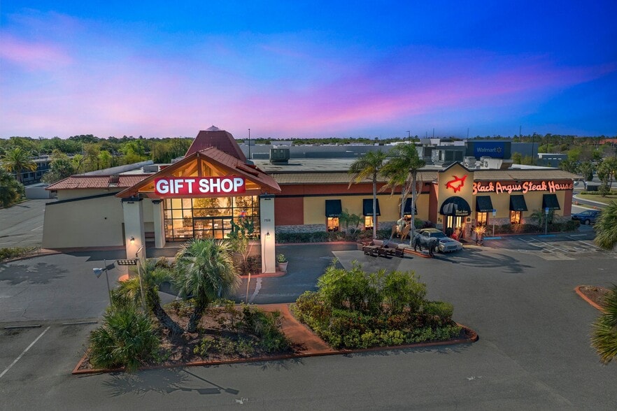 More Photos Of 7516 W Irlo Bronson Memorial Hwy, Kissimmee General Retail For Lease