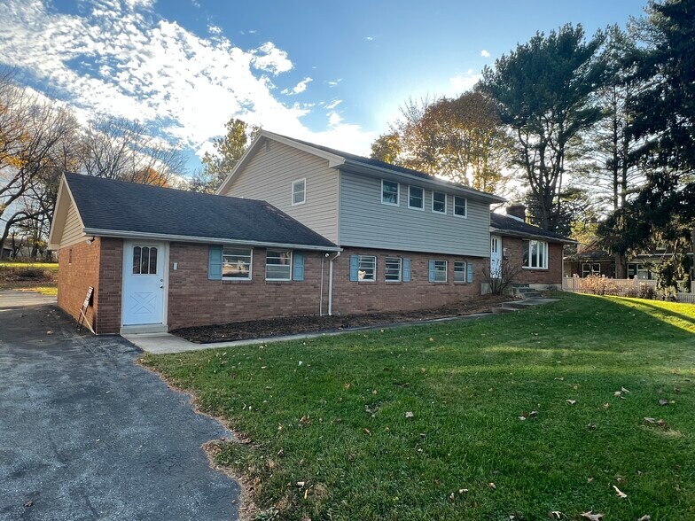 More Photos Of 2110 Walbert Ave, Allentown Office For Sale