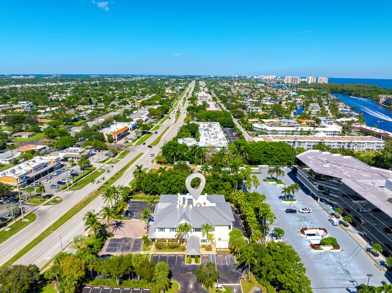 More Photos Of 2420 N Federal Hwy, Boca Raton Bank For Lease