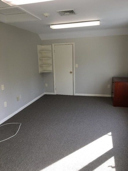 More Photos Of 60 June Rd, North Salem Office For Lease