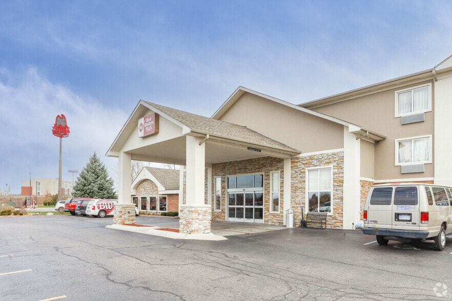More Photos Of 6075 Hill 23 Dr, Flint Hotel For Sale