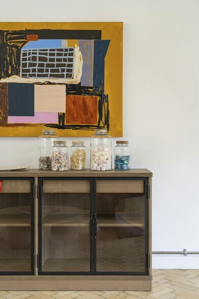 More Photos Of 15-27 Gee St, London Office Residential For Lease