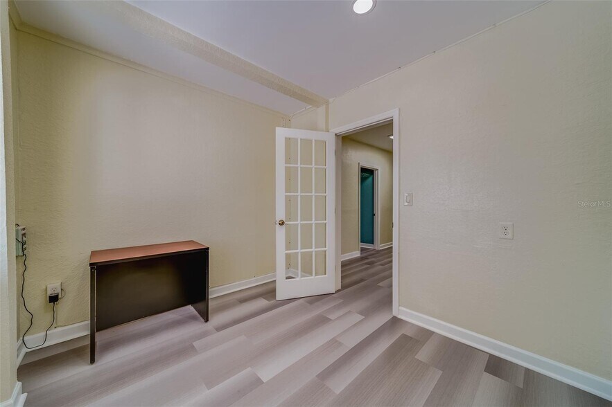 More Photos Of 1275 Cleveland St, Clearwater Medical For Lease
