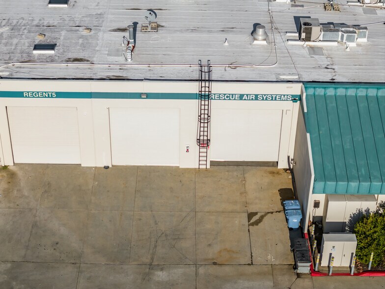 More Photos Of 1300 Industrial Rd, San Carlos Research And Development For Lease