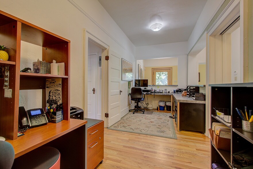 More Photos Of 1601 Vine St, Denver Office For Sale