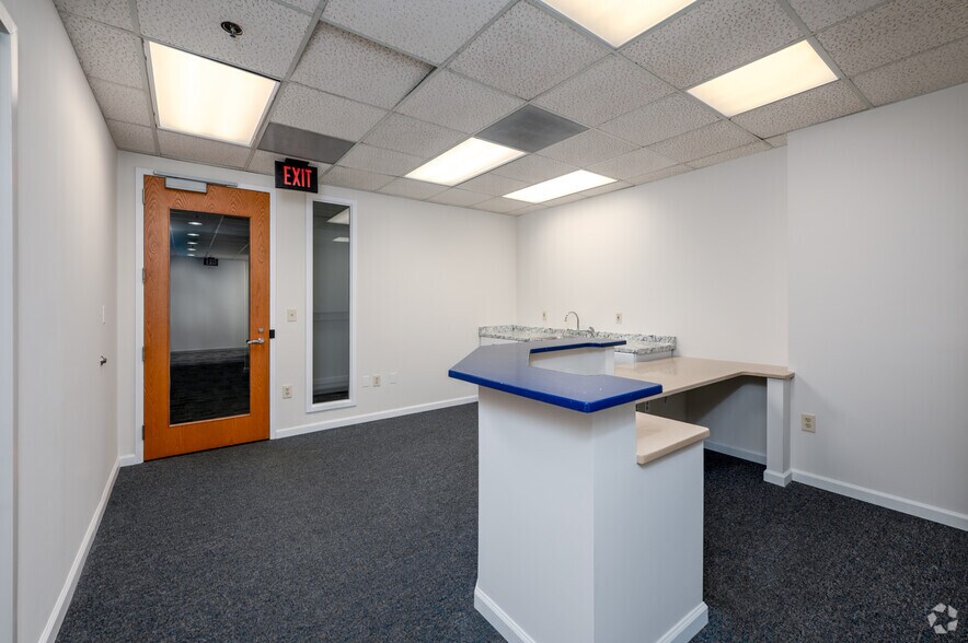 Photo of 3rd Floor Ste 305