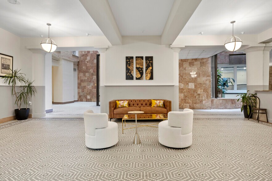 More Photos Of 76 N Pearl St, Albany Apartments For Lease