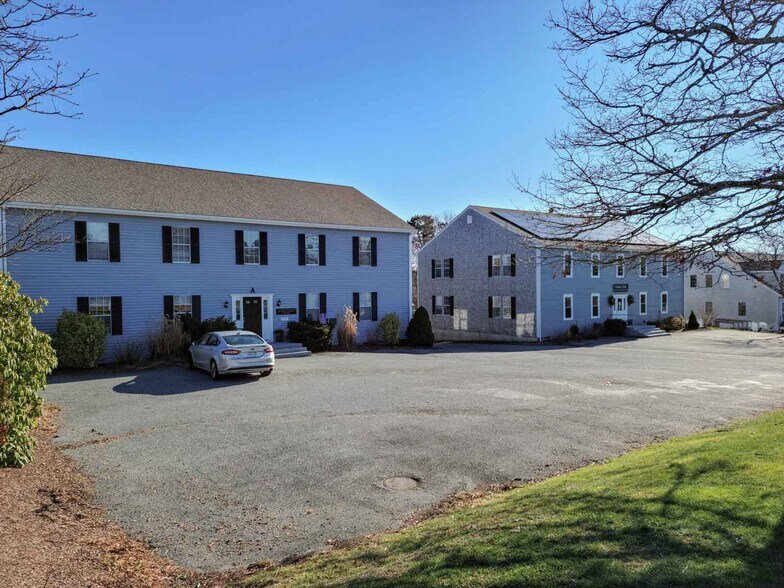 More Photos Of 114 State Rd, Sagamore Beach Warehouse For Lease