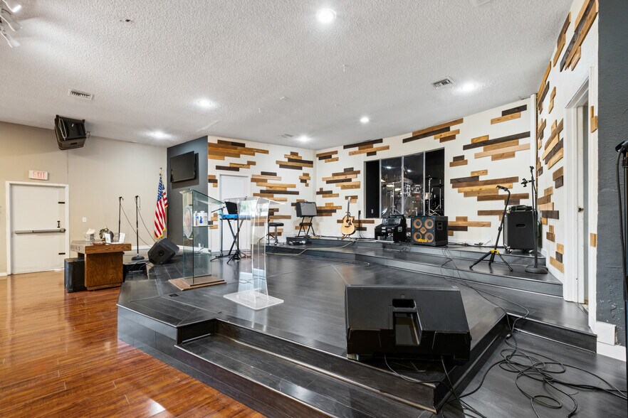 More Photos Of 12354 Mount Vernon Ave, Grand Terrace Religious Facility For Sale