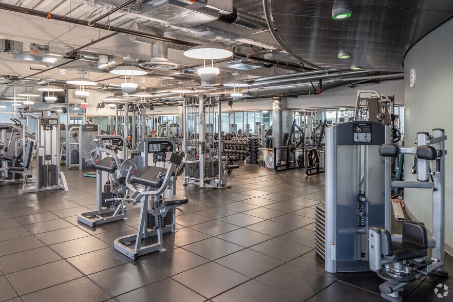 More Photos Of 100 Kimball Dr, Parsippany Office For Lease