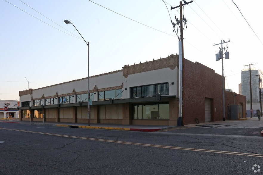 More Photos Of 341-345 W Van Buren St, Phoenix Storefront For Sale