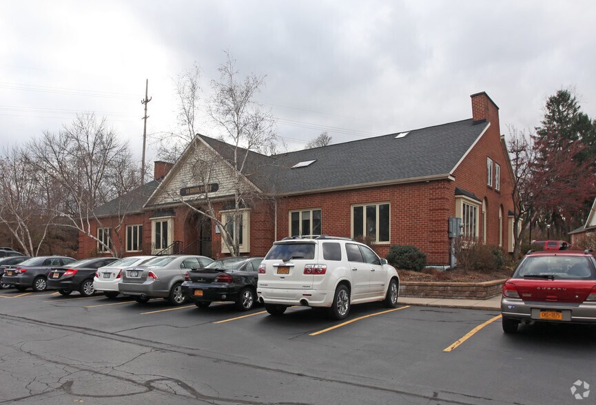 More Photos Of 10 Grove St, Pittsford Office For Lease