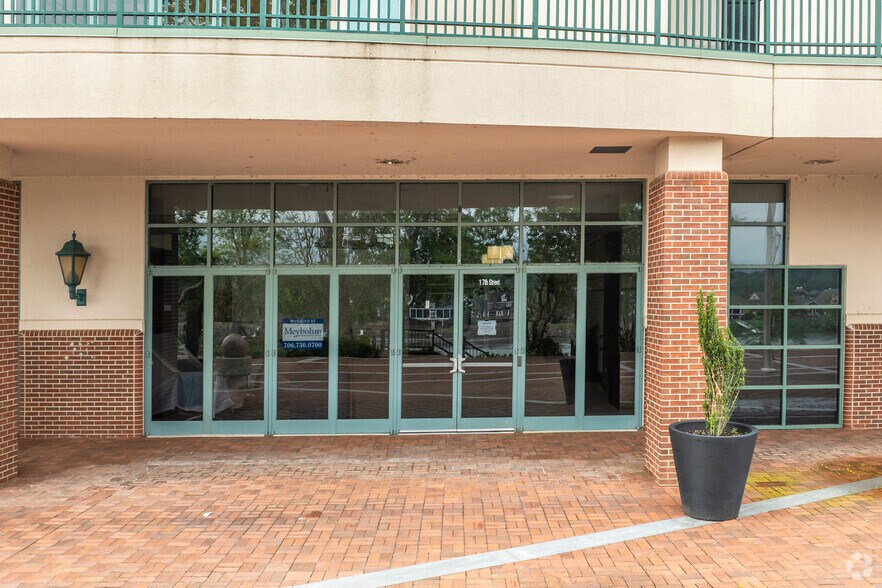 More Photos Of 1 7th St, Augusta Apartments For Lease