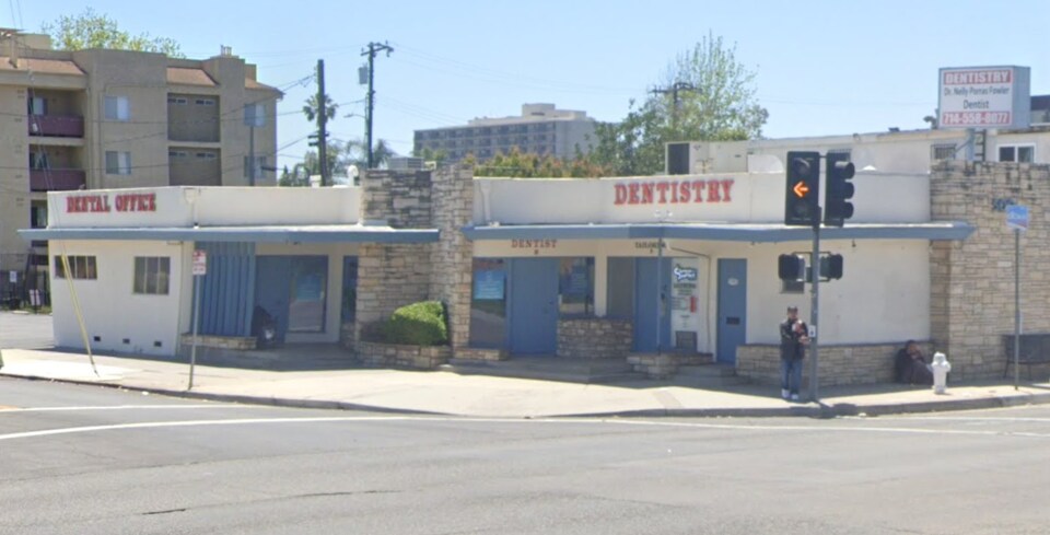 More Photos Of 500 W 17th St, Santa Ana Medical For Lease