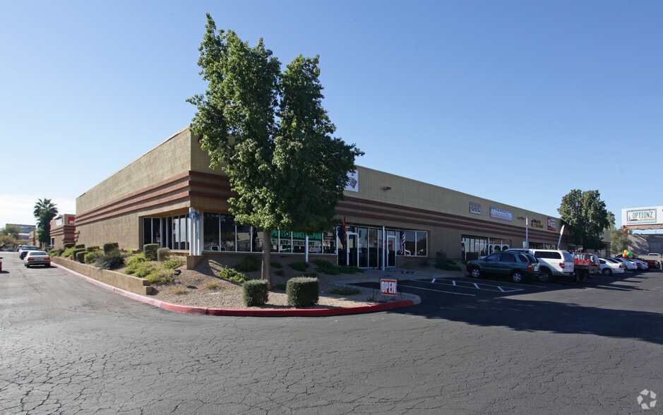 Primary Photo Of 701 W Deer Valley Rd, Phoenix Warehouse For Lease