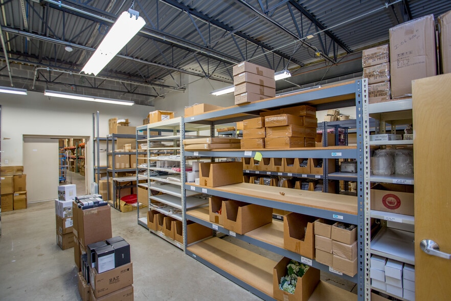 More Photos Of 1806 Deep Run Rd, Pipersville Industrial For Lease