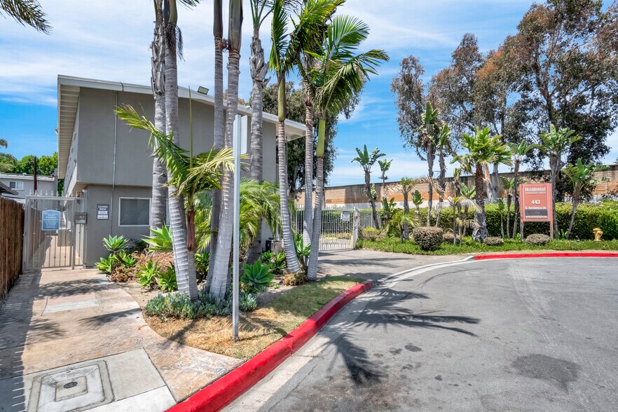 More Photos Of 443 Occidental Dr, Oxnard Apartments For Sale