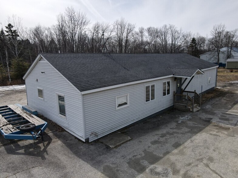 More Photos Of 235 Hunnewell Ave, Pittsfield Office For Sale