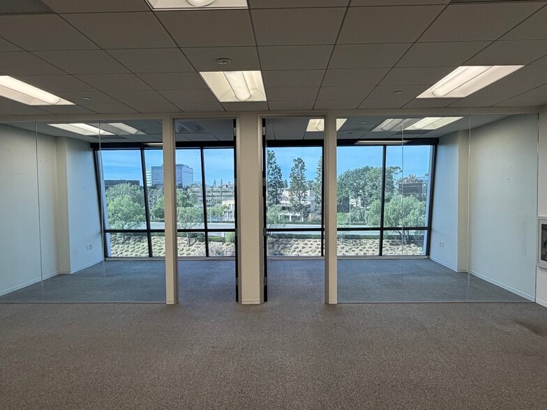 More Photos Of 4340 Von Karman Ave, Newport Beach Office For Sale