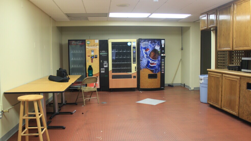 More Photos Of 901 6th St, Daytona Beach Industrial For Sale