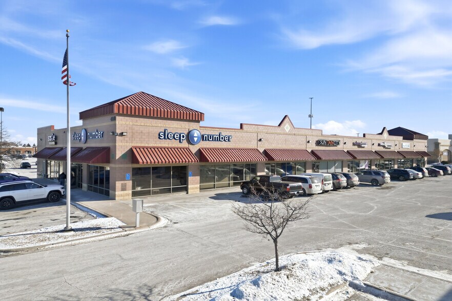 More Photos Of 4200 W Division St, Saint Cloud General Retail For Sale