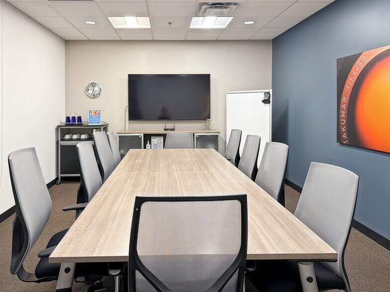 More Photos Of 7301 N 16th St, Phoenix Coworking Space