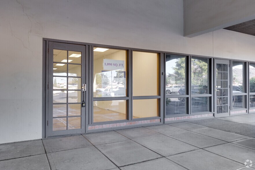 More Photos Of 4747 E Elliot Rd, Phoenix Storefront For Sale