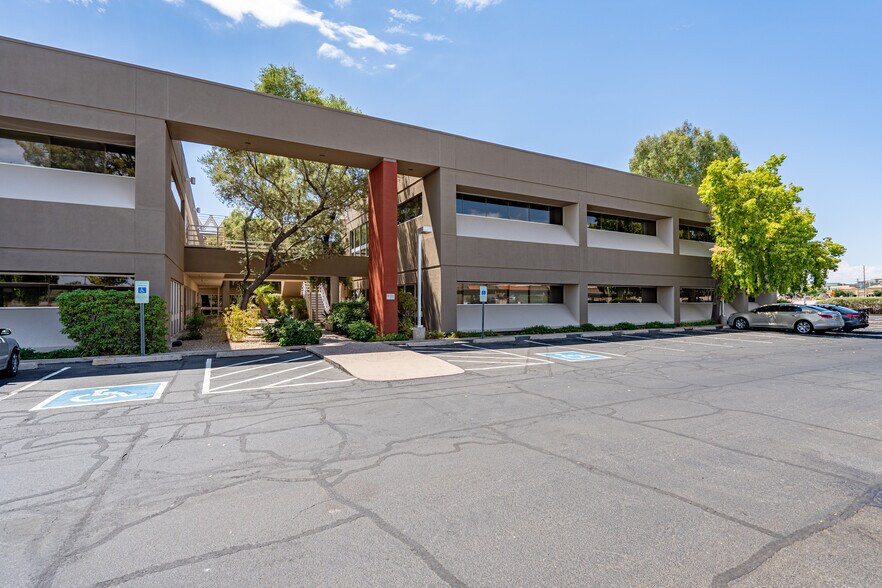 More Photos Of 13951 N Scottsdale Rd, Scottsdale Office For Lease