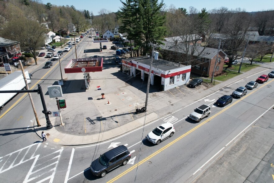 More Photos Of 624 Chandler St, Worcester Auto Repair For Sale