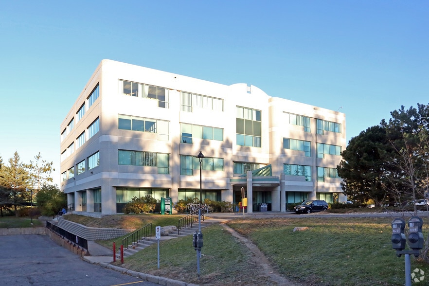 Primary Photo Of 1919 Riverside Dr, Ottawa Medical For Lease