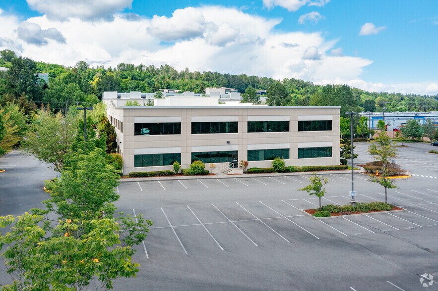 More Photos Of 12401 E Marginal Way S, Tukwila Office For Lease