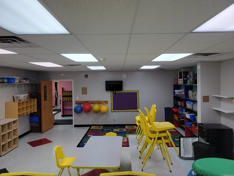 More Photos Of 50 Nicklow Rd, Bruceton Mills Daycare Center For Sale
