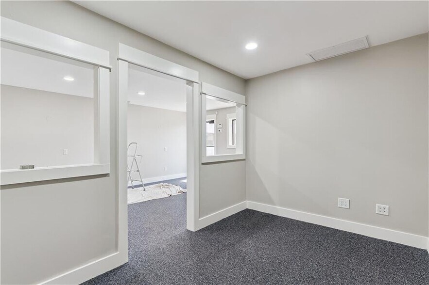 More Photos Of 125 Skyspaces Ct, St Simons Island Office For Sale