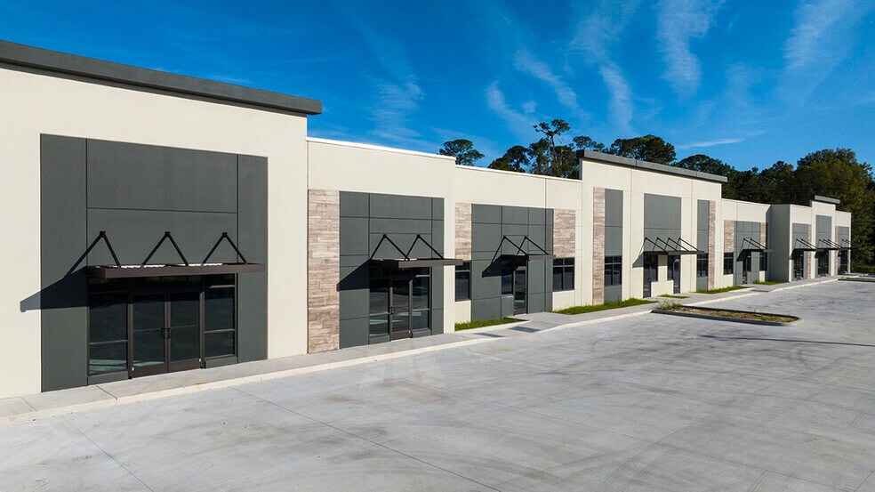 More Photos Of 375 Monroe Rd, Sanford Unknown For Lease