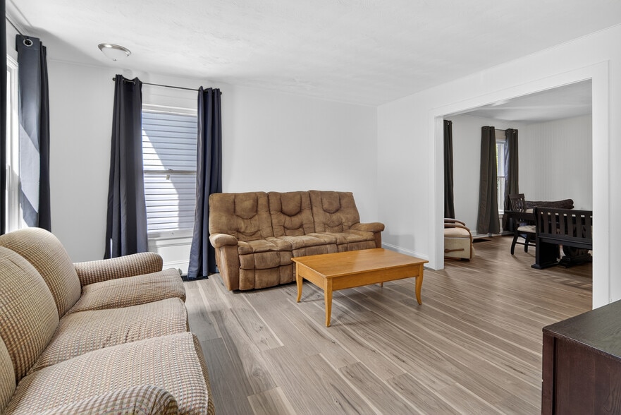 More Photos Of 310 Pleasant St, Ithaca Apartments For Sale