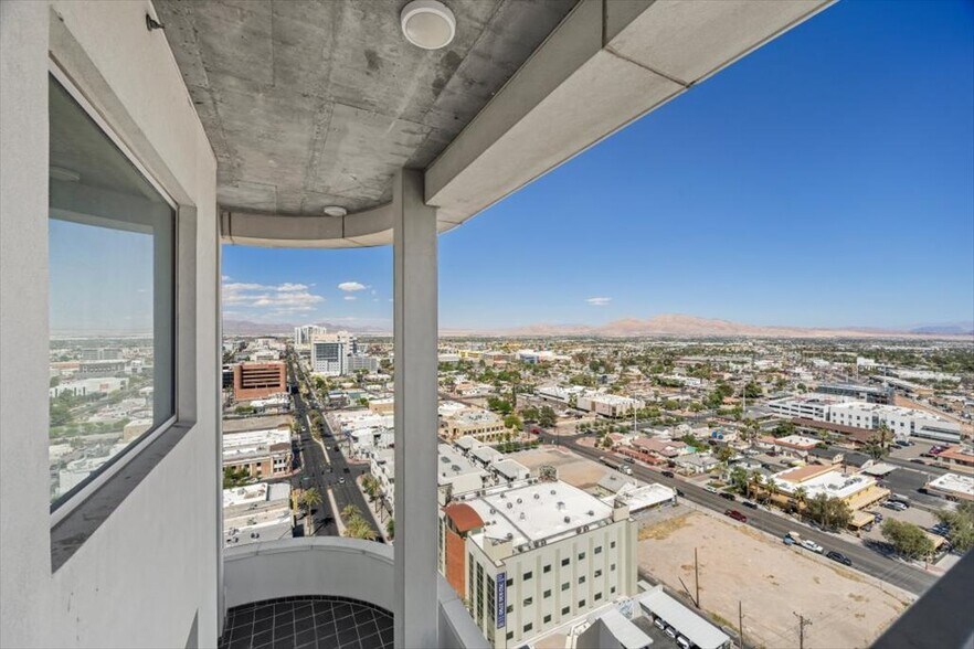 More Photos Of 900 S Las Vegas Blvd, Las Vegas Apartments For Sale