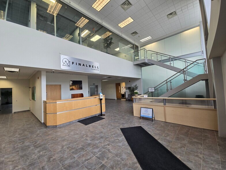 More Photos Of 1100 Bennett Rd, Bowmanville Office For Lease