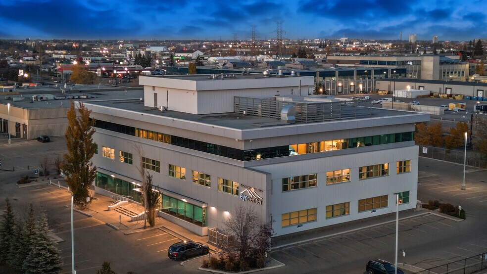 More Photos Of 5340 1st St SW, Calgary Medical For Lease