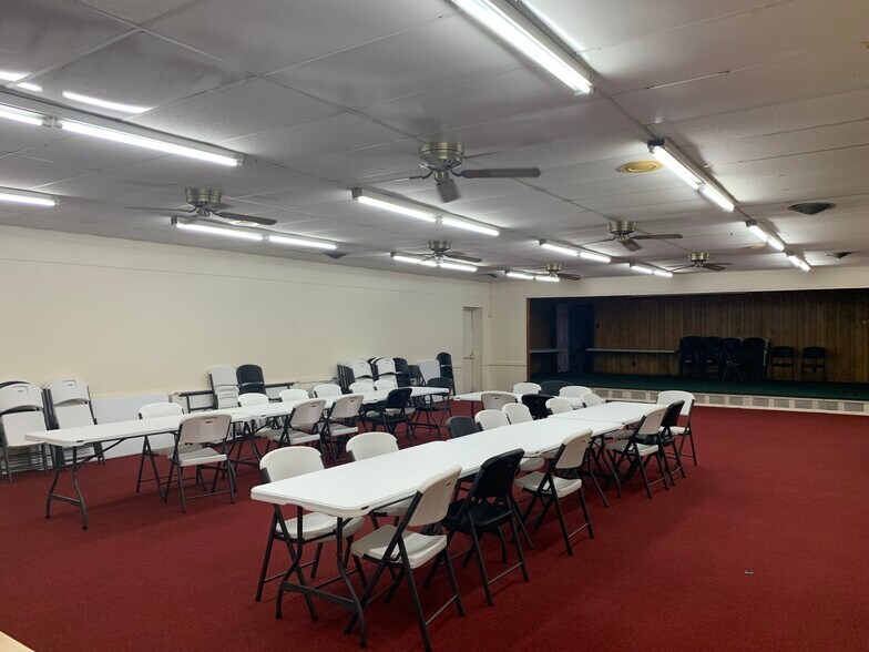 More Photos Of 4611 San Pedro, San Antonio Religious Facility For Sale