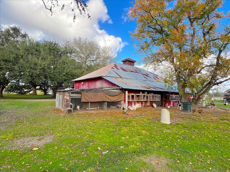 More Photos Of 14939 Cullen Blvd, Houston Land For Sale