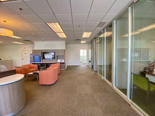 More Photos Of 7340-7380 Kingery Hwy, Darien Storefront For Lease