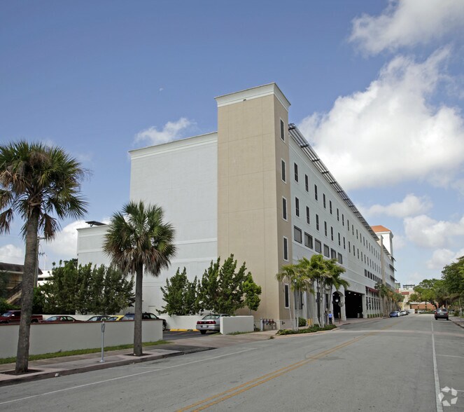 More Photos Of 6701 S Red Rd, South Miami Medical For Sale