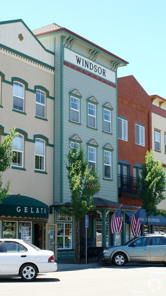 More Photos Of 220 Windsor River Rd, Windsor Apartments For Sale