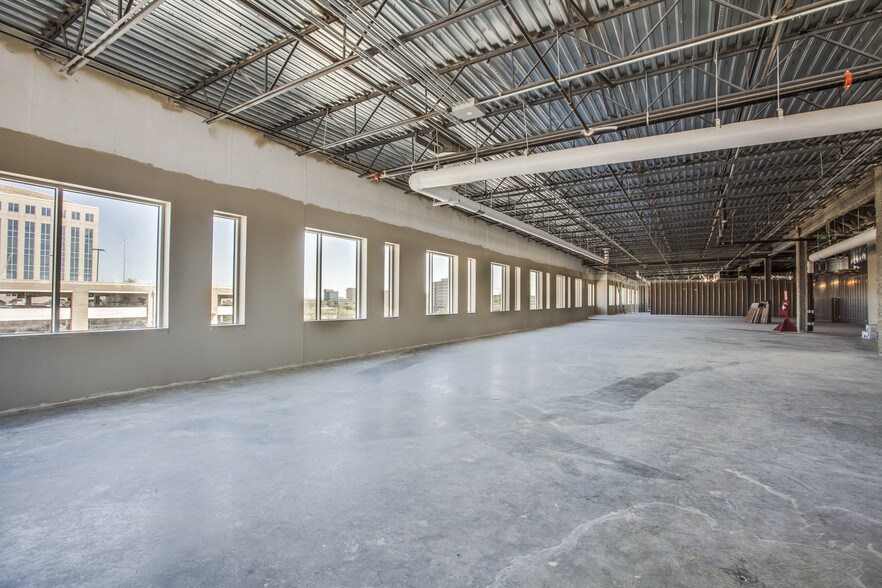 More Photos Of 6161 N State Highway 161, Irving Medical For Lease