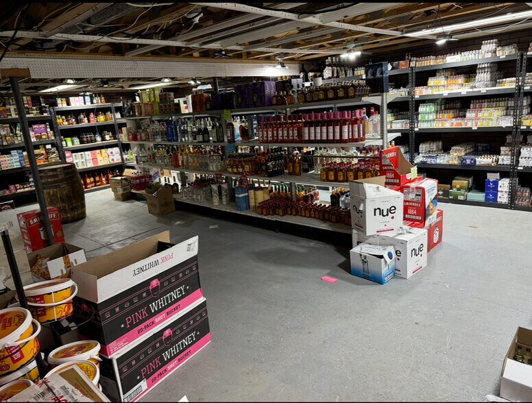 More Photos Of 24182 Red Arrow Hwy, Mattawan Service Station For Sale