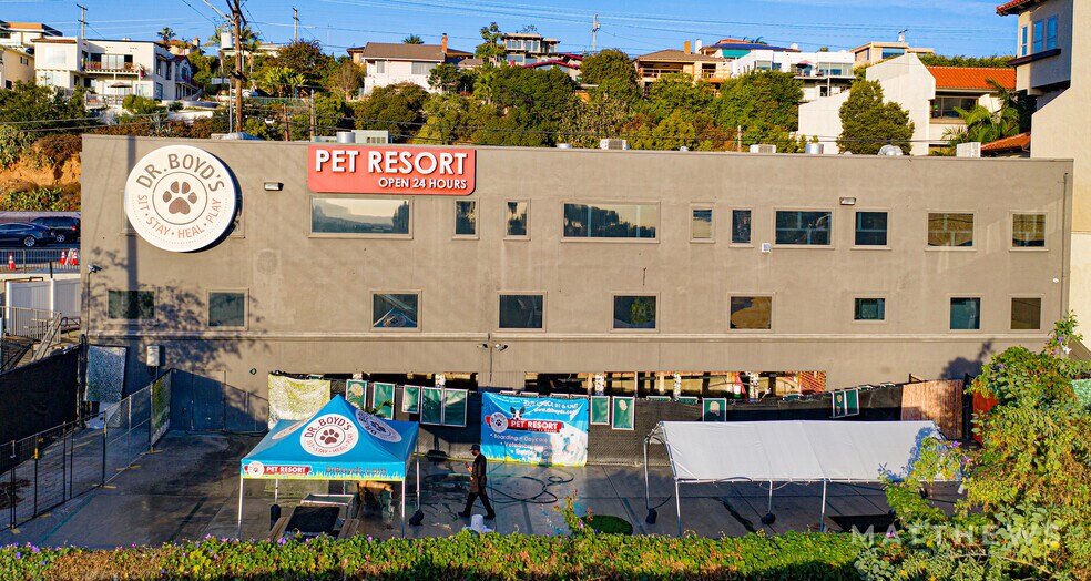 More Photos Of 2143-2147 San Diego Ave, San Diego Medical For Sale