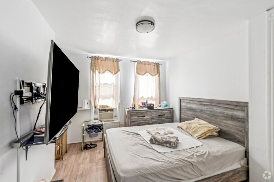 More Photos Of 190 Rockaway Ave, Brooklyn Apartments For Sale